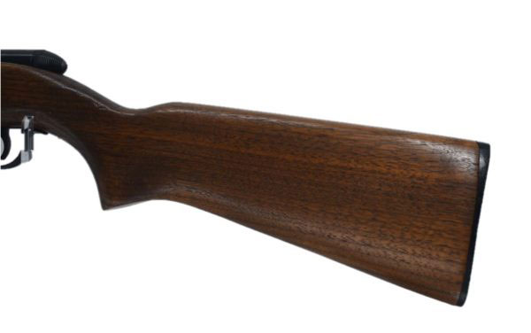 Wood stock of a Remington 550-1