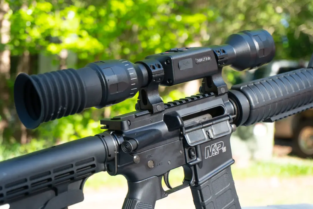 ATN Thor LT 3-6x Thermal Scope on a Sig M&P Ar15 Rifle