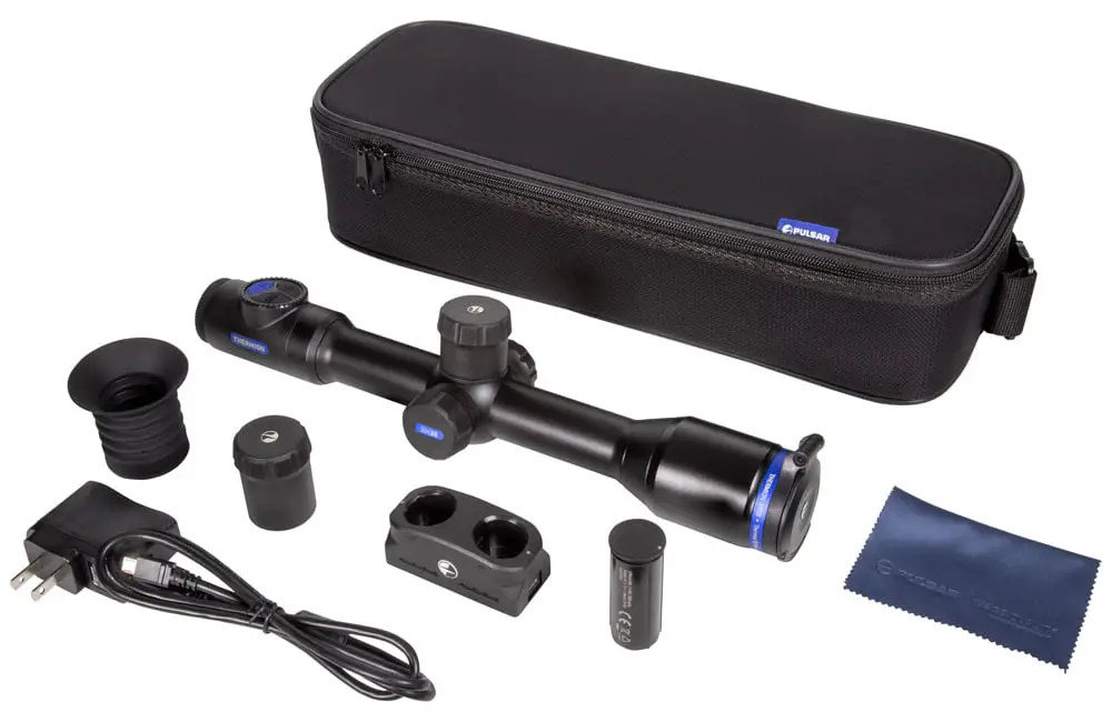 Pulsar Thermion comes with a carrying case and accessories