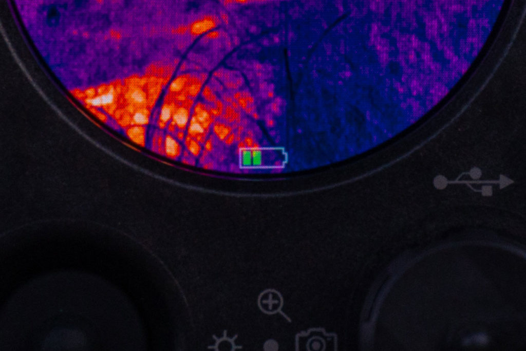 Battery indicator on a sig echo 3 thermal scope