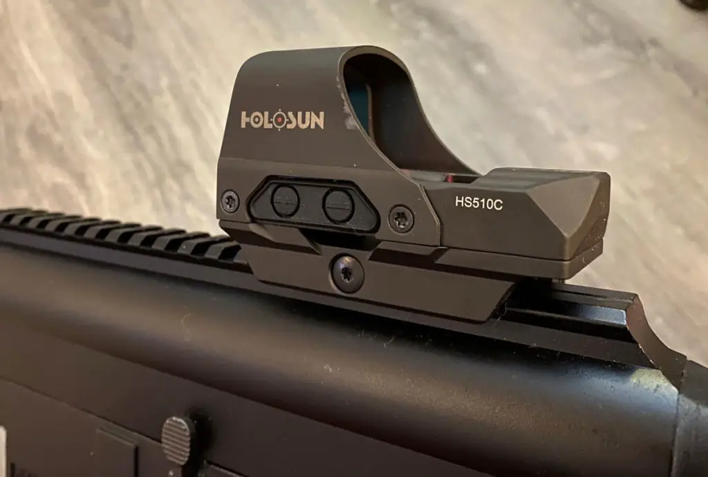 The holosun red dot sight is super durable and can take a beating