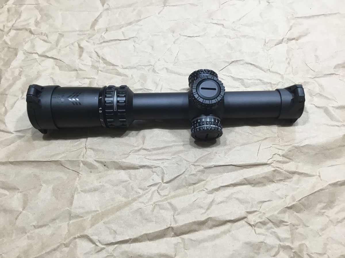 HANDS ON: SwampFox Arrowhead LPVO Scope Review (1-6x)