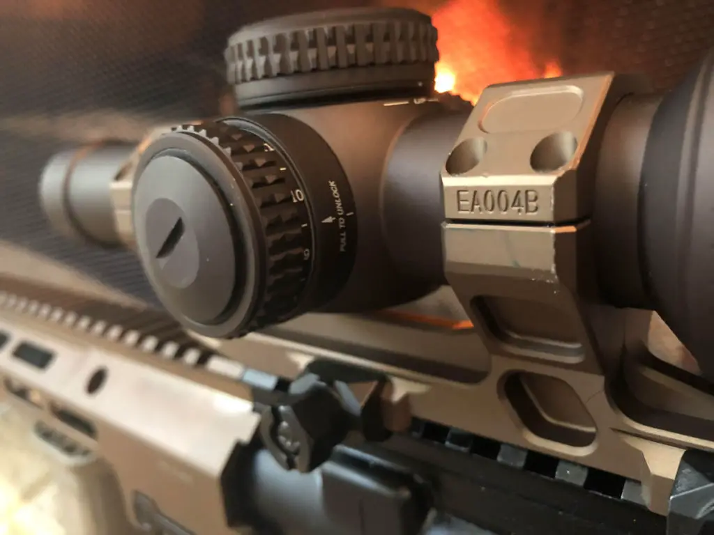 Vortex Razor 1-6 scope illumination dial