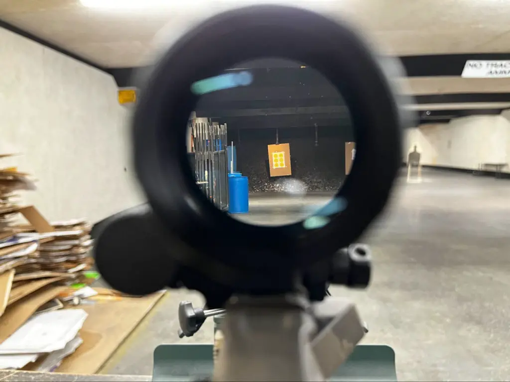 Magnified view of the sig romeo 5 with magnifier added