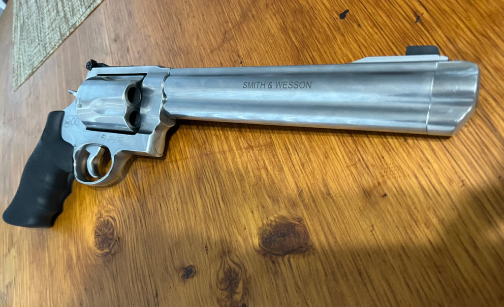 The Smith & Wesson 500 in all its glory