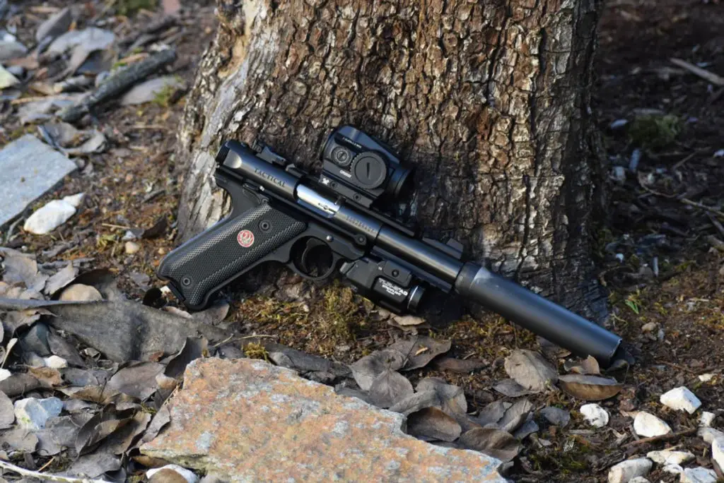 Vortex Sparc mounted on a Ruger Mark IV pistol