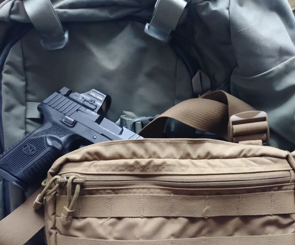 Holosun 507c on pistol in gun bag